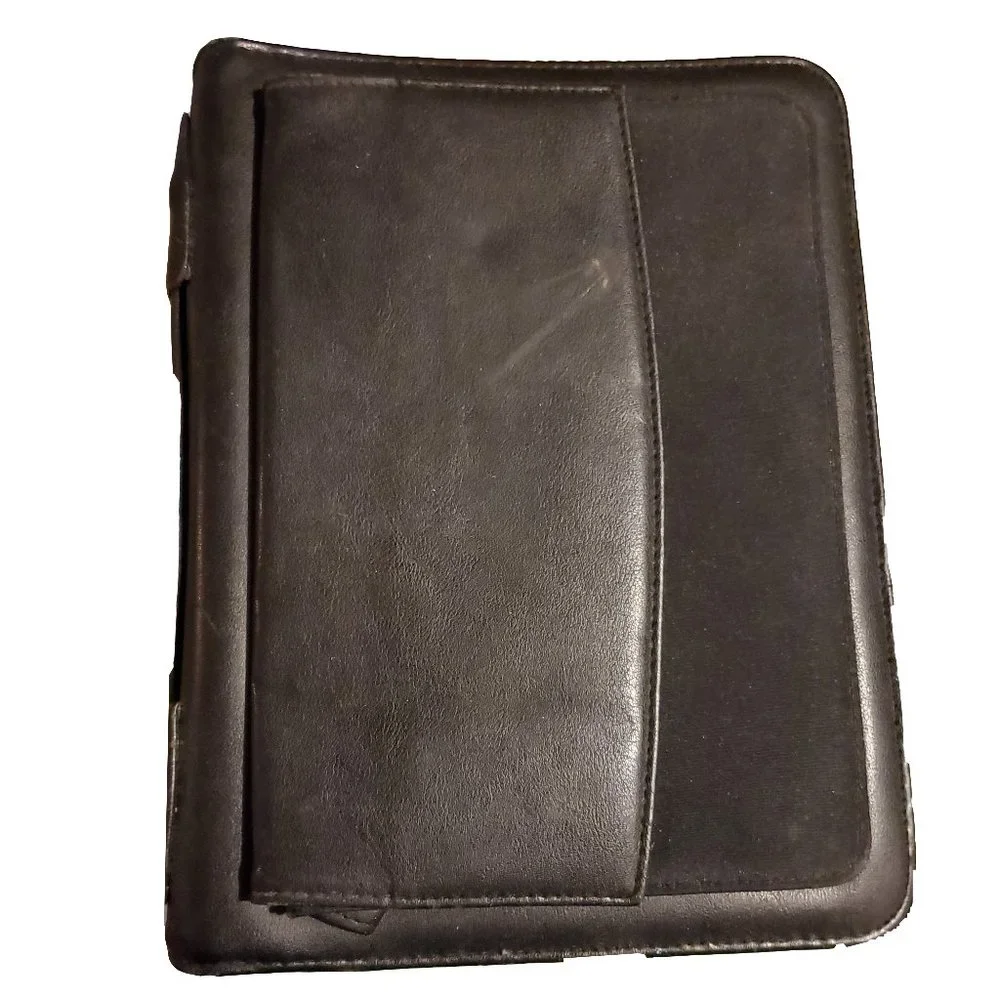 Day-Timer Black Leather Refillable Planner, Used in Fair Condition